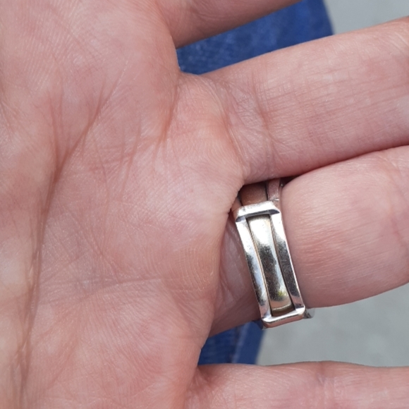 Elegant 14k white gold natural Diamond Ring Set - Picture 7 of 8